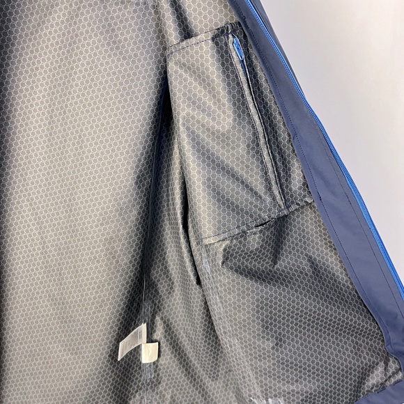 Vineyard Vines Convertible Jacket to Vest Performance Wear Size Medium in Navy - Picture 7 of 16